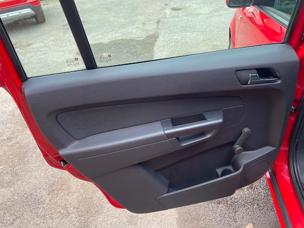 Used Vauxhall Zafira 2012 for sale - 76242177: Photo 22