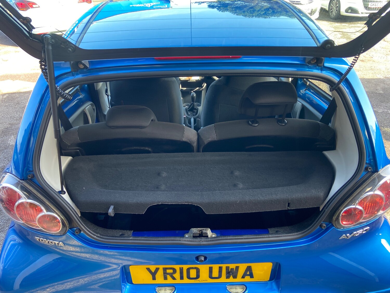 Used Toyota AYGO 2010 for sale - 77673996: Photo 14