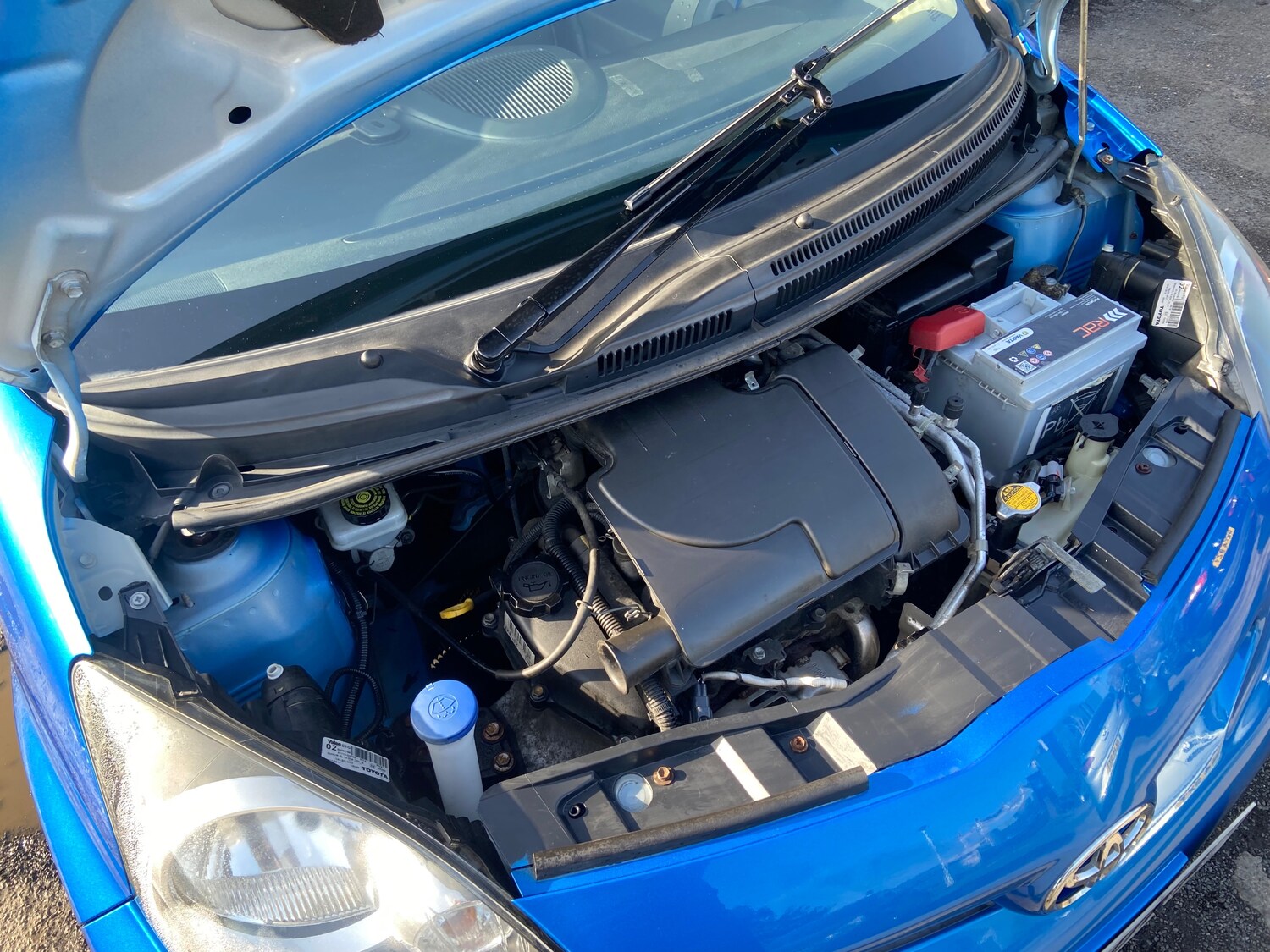 Used Toyota AYGO 2010 for sale - 77673996: Photo 32