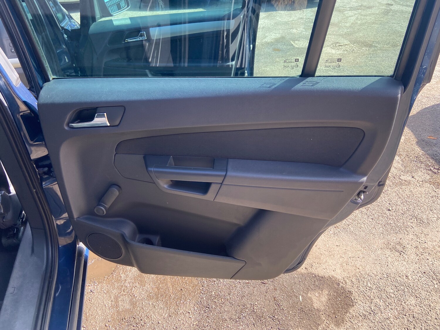 Used Vauxhall Zafira 2012 for sale - 78118138: Photo 32