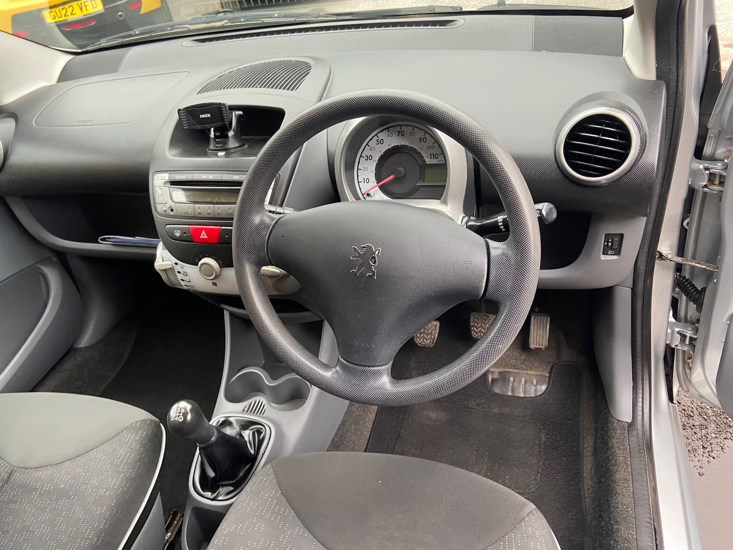 Vehicle 29