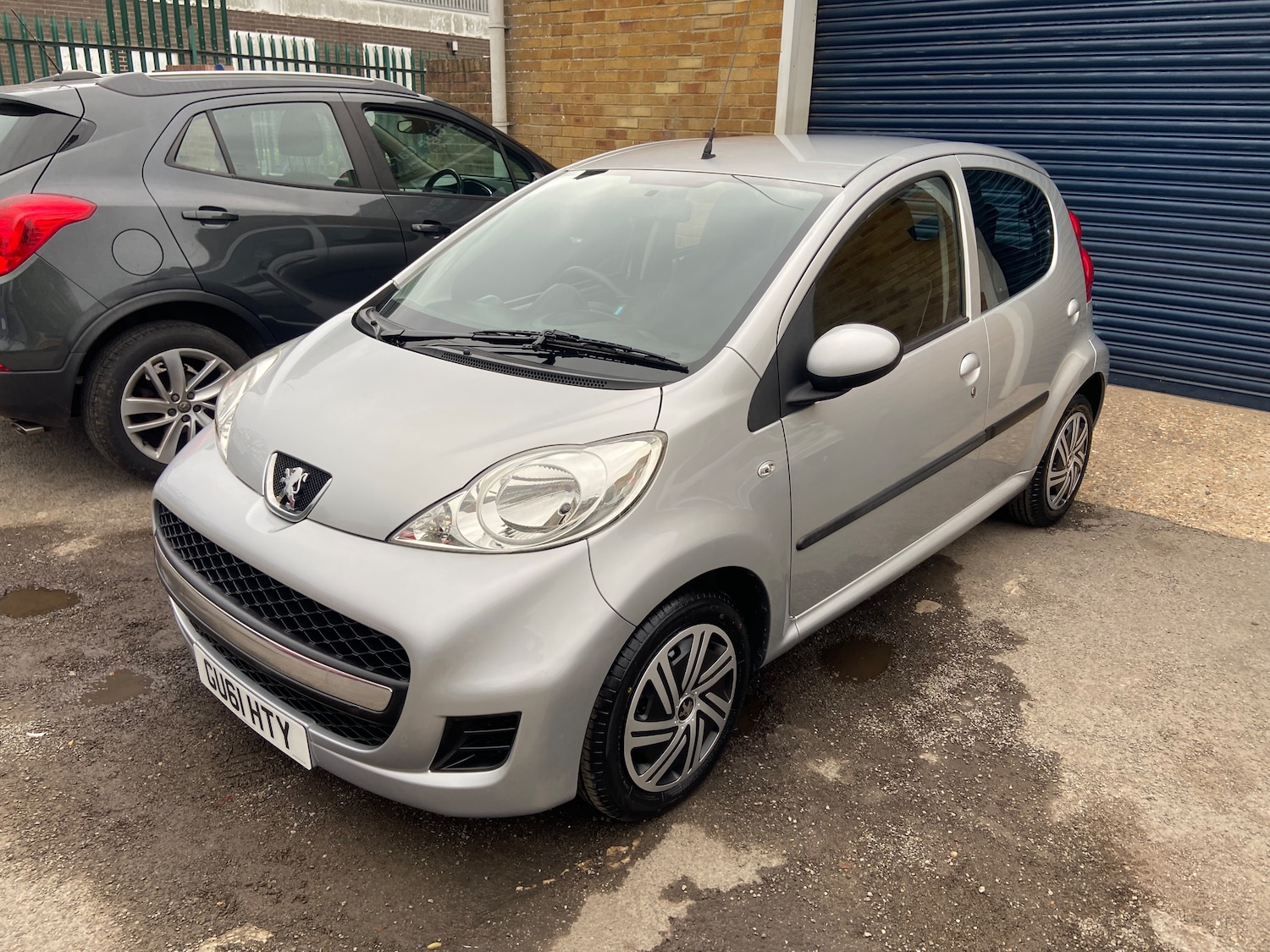 Vehicle 4