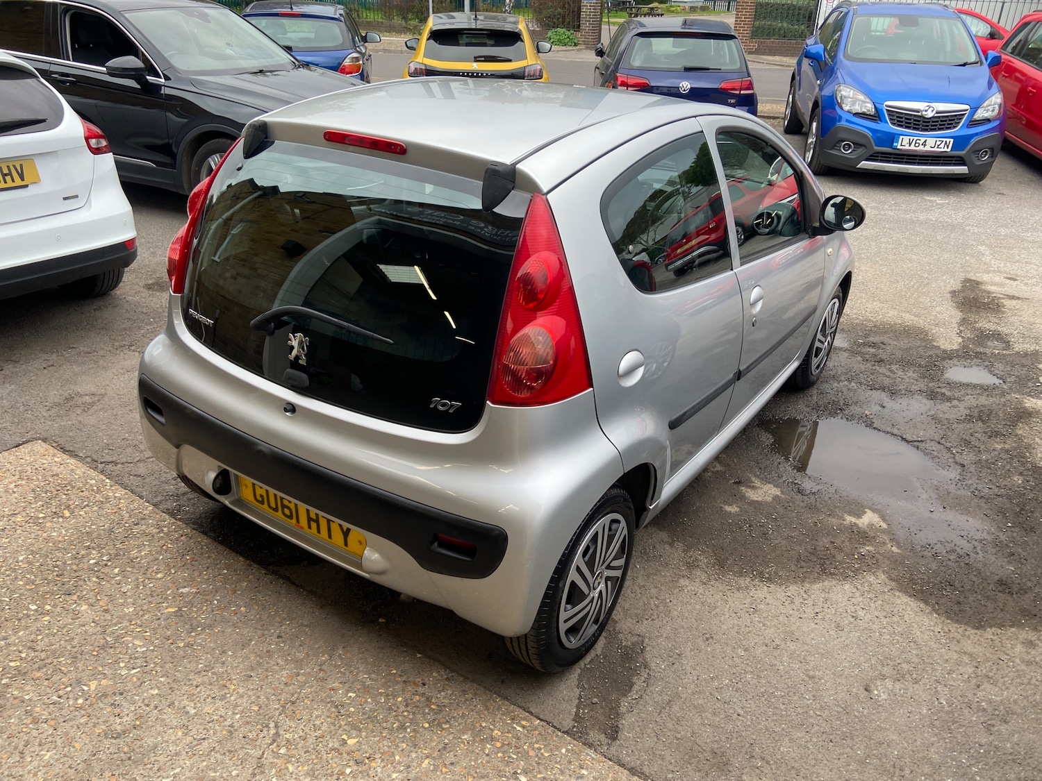 Vehicle 5