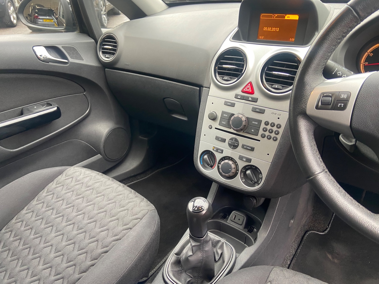 Used Vauxhall Corsa 2013 for sale - 76750863: Photo 29