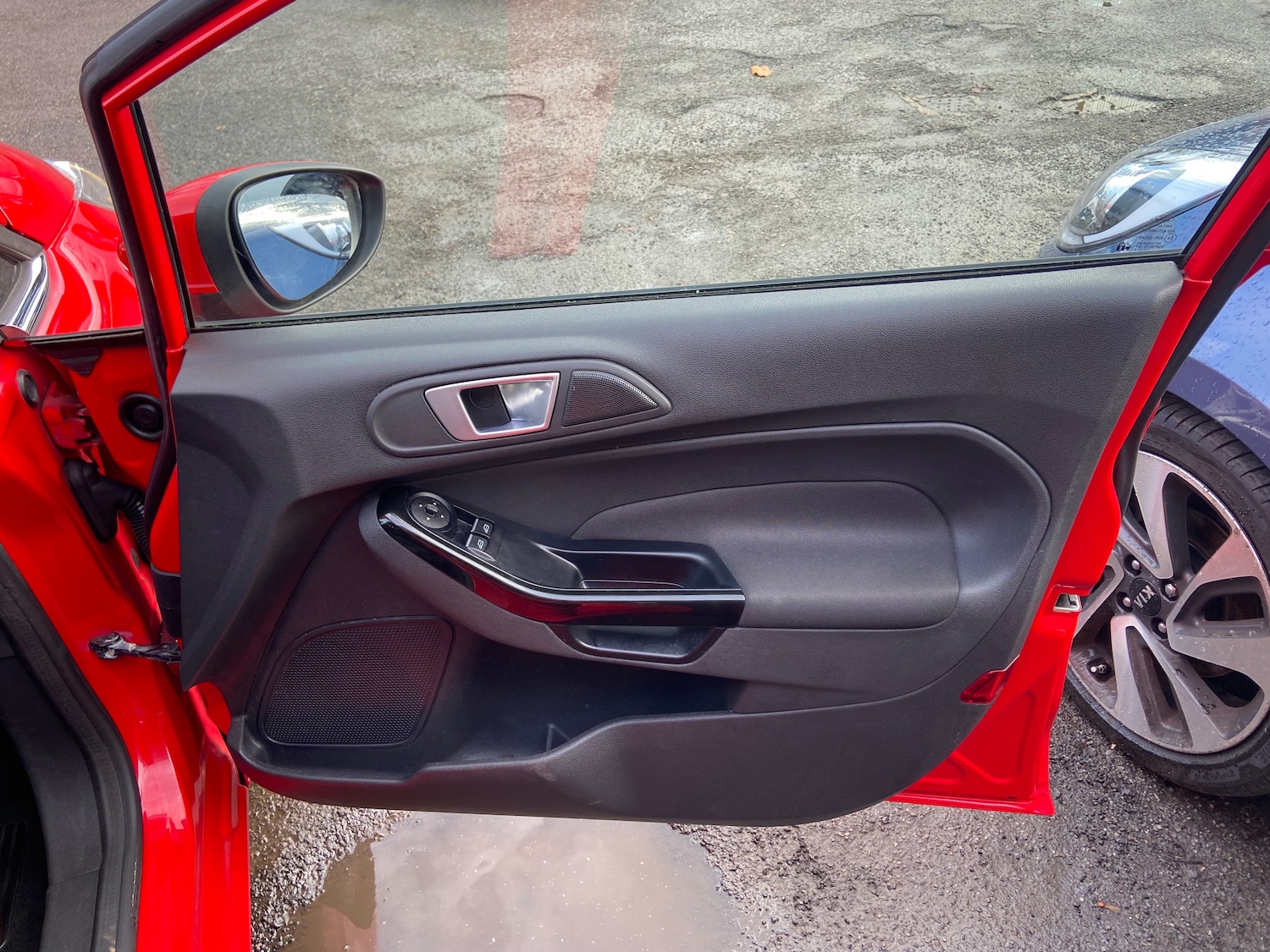 Used Ford Fiesta 2017 for sale - 76842324: Photo 34