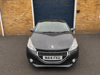 Used Peugeot 208 2014 for sale - 78799638: Photo