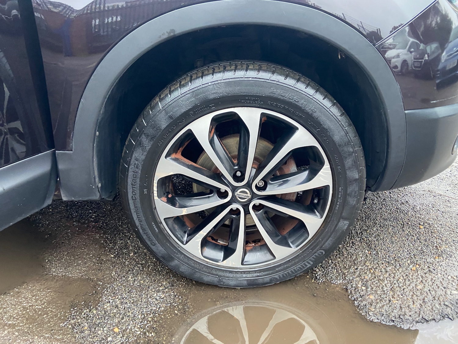 Used Nissan Qashqai 2011 for sale - 77608023: Photo 11