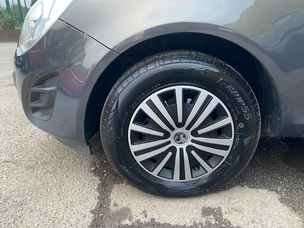 Used Vauxhall Corsa 2013 for sale - 76298096: Photo 24