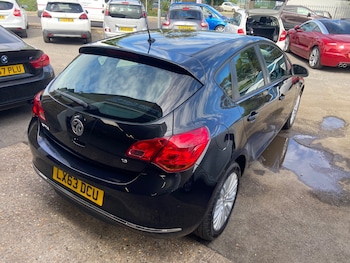 Used Vauxhall Astra 2013 for sale - 78944556: Photo