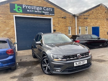 Volkswagen - Tiguan