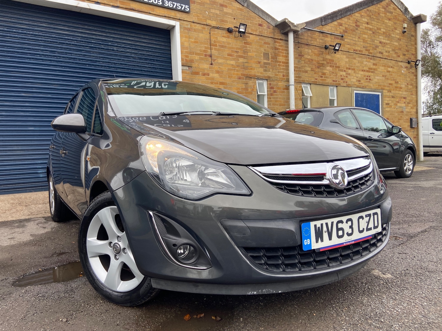 Used Vauxhall Corsa 2013 for sale - 76487307: Photo 2