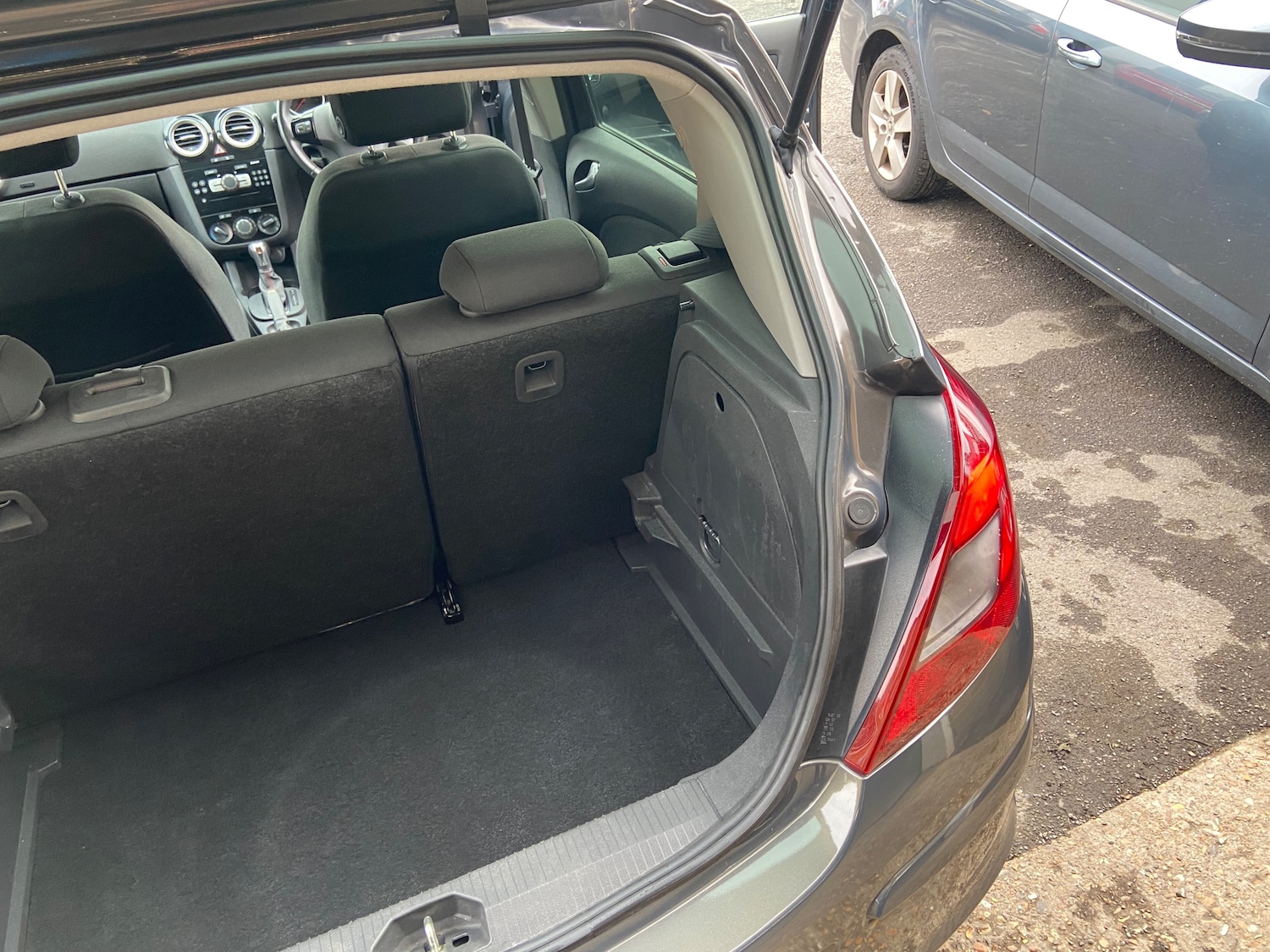 Used Vauxhall Corsa 2013 for sale - 76487307: Photo 23