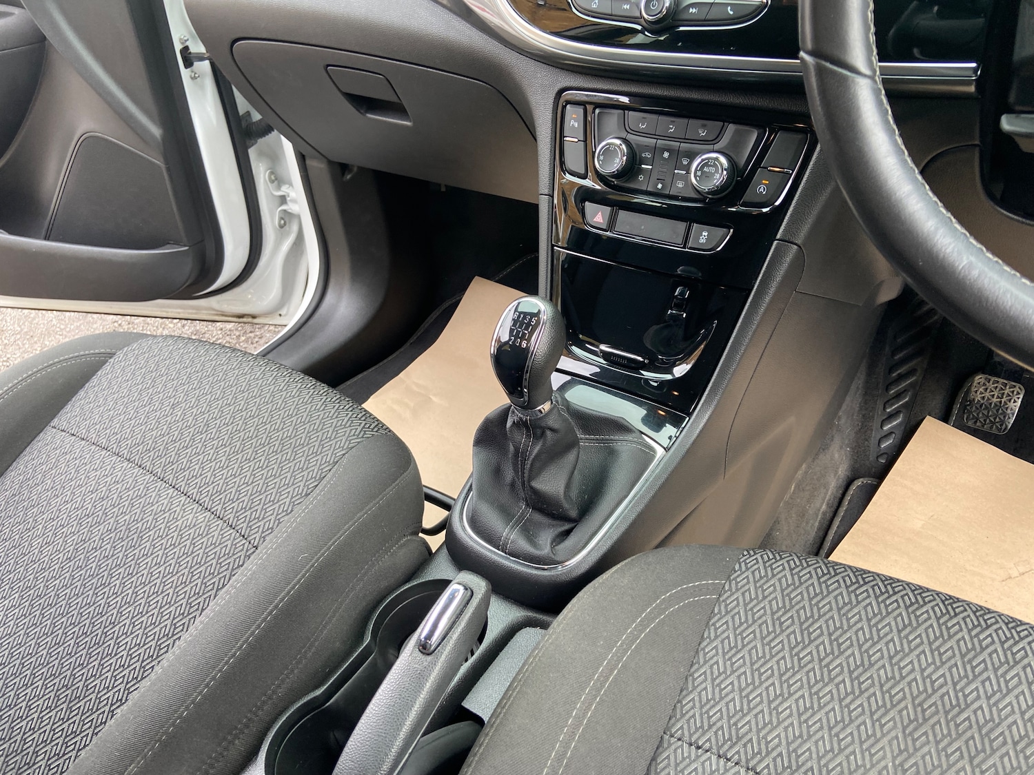 Used Vauxhall Mokka X 2016 for sale - 77457929: Photo 26