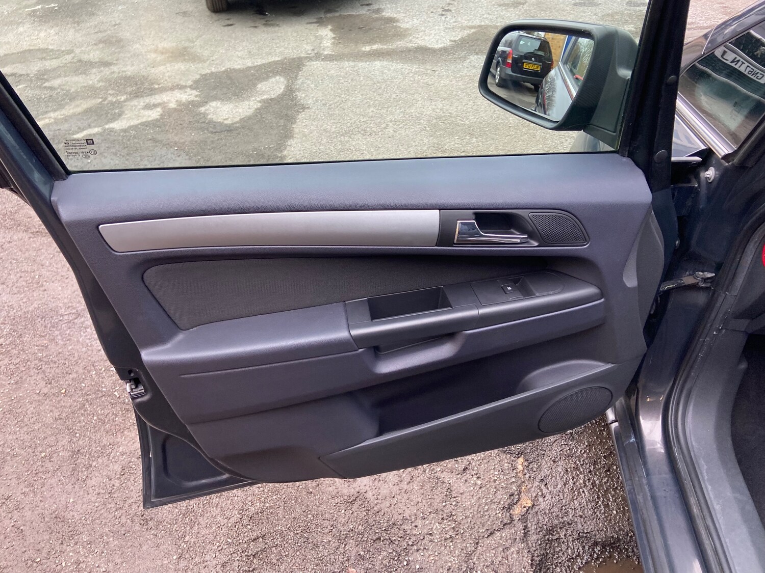 Used Vauxhall Zafira 2013 for sale - 76999596: Photo 17