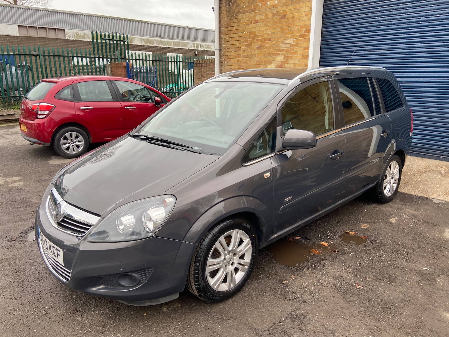 Used Vauxhall Zafira 2013 for sale - 76999596: Photo 4