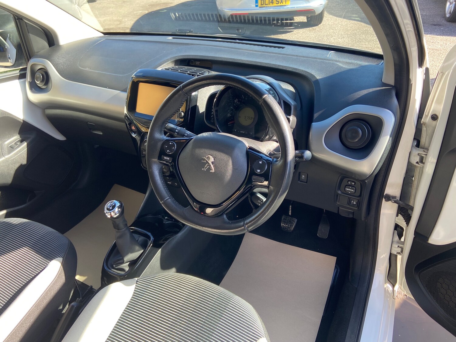 Used Peugeot 108 2016 for sale - 77899038: Photo 35