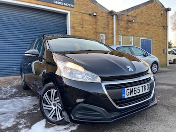 Used Peugeot 208 2016 for sale - 77673993: Photo