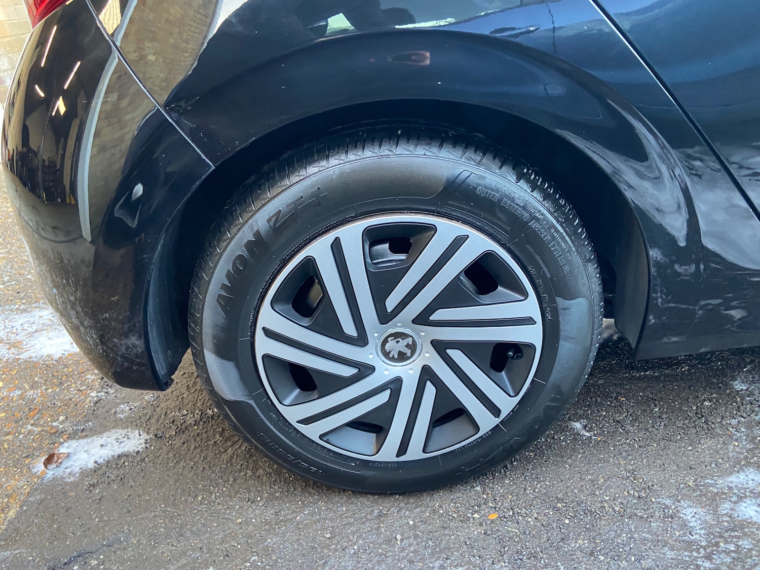 Used Peugeot 208 2016 for sale - 77673993: Photo 4