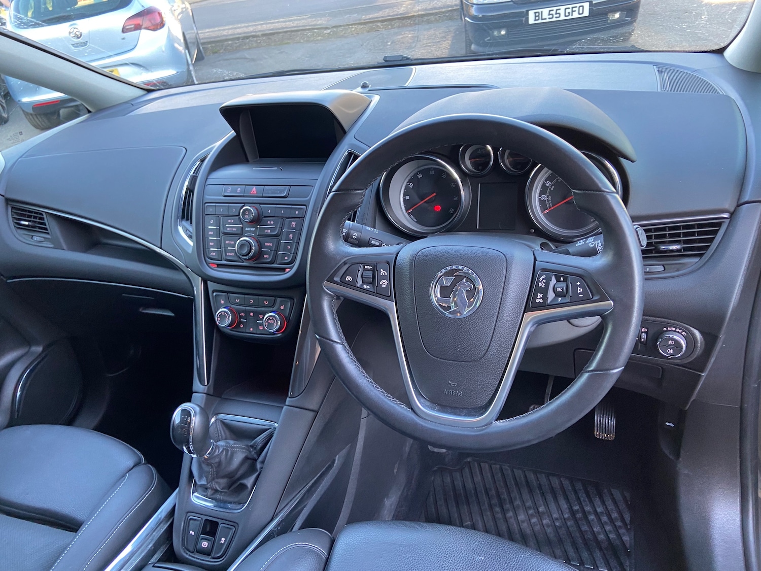 Used Vauxhall Zafira 2016 for sale - 77942200: Photo 28