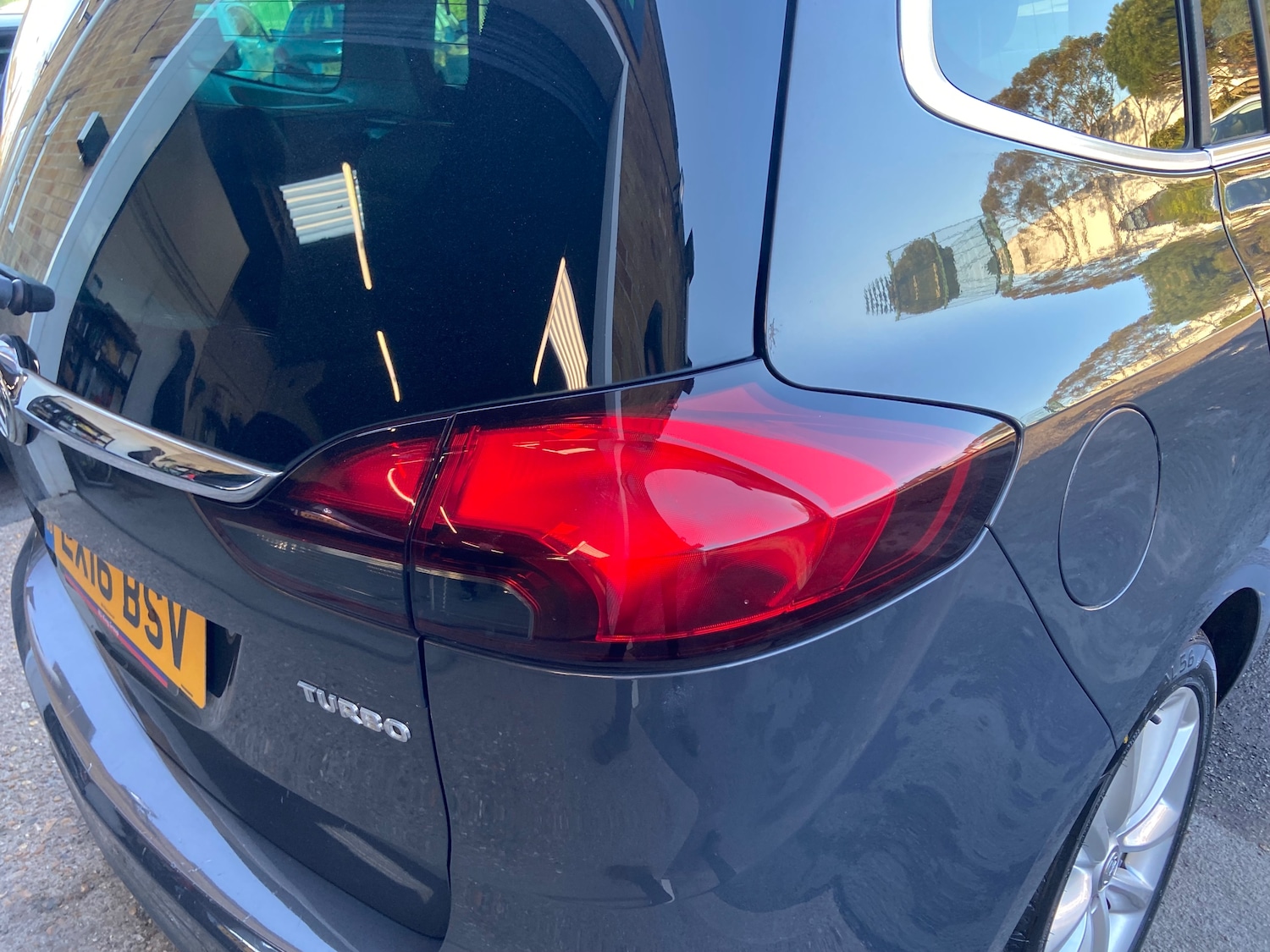 Used Vauxhall Zafira 2016 for sale - 77942200: Photo 33