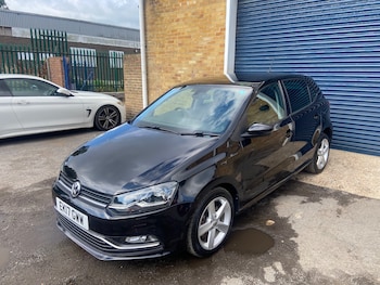 Used Volkswagen Polo 2017 for sale - 75428365: Photo
