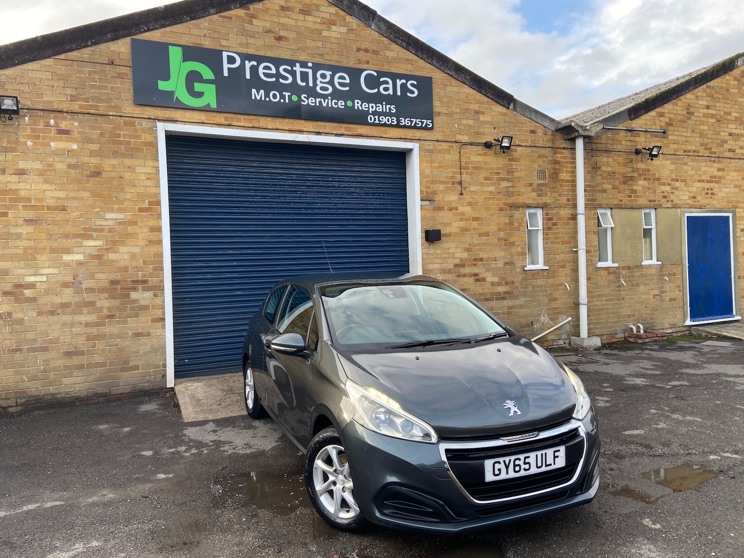 Used Peugeot 208 2015 for sale - 76501189: Photo 1