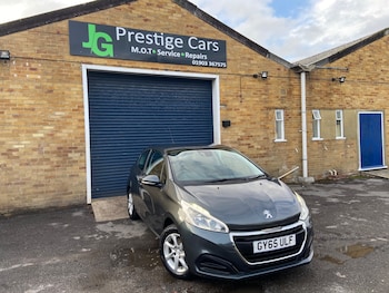 Used Peugeot 208 2015 for sale - 76501189: Photo