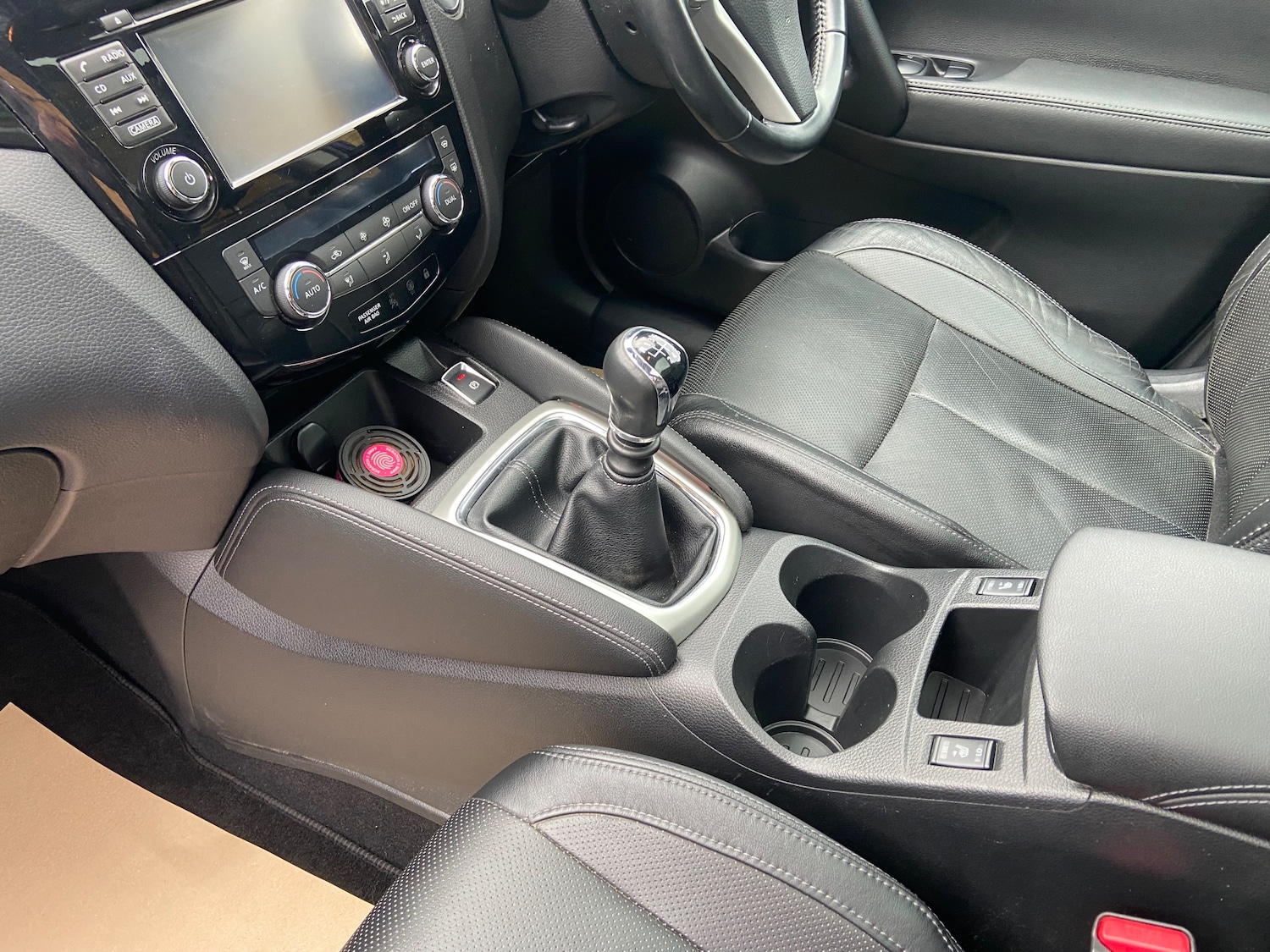 Used Nissan Qashqai 2014 for sale - 77600550: Photo 10