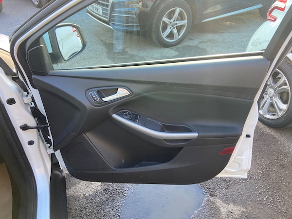 Used Ford Focus 2018 for sale - 76281081: Photo 31