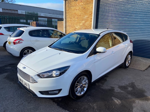 Used Ford Focus 2018 for sale - 76281081: Photo 3