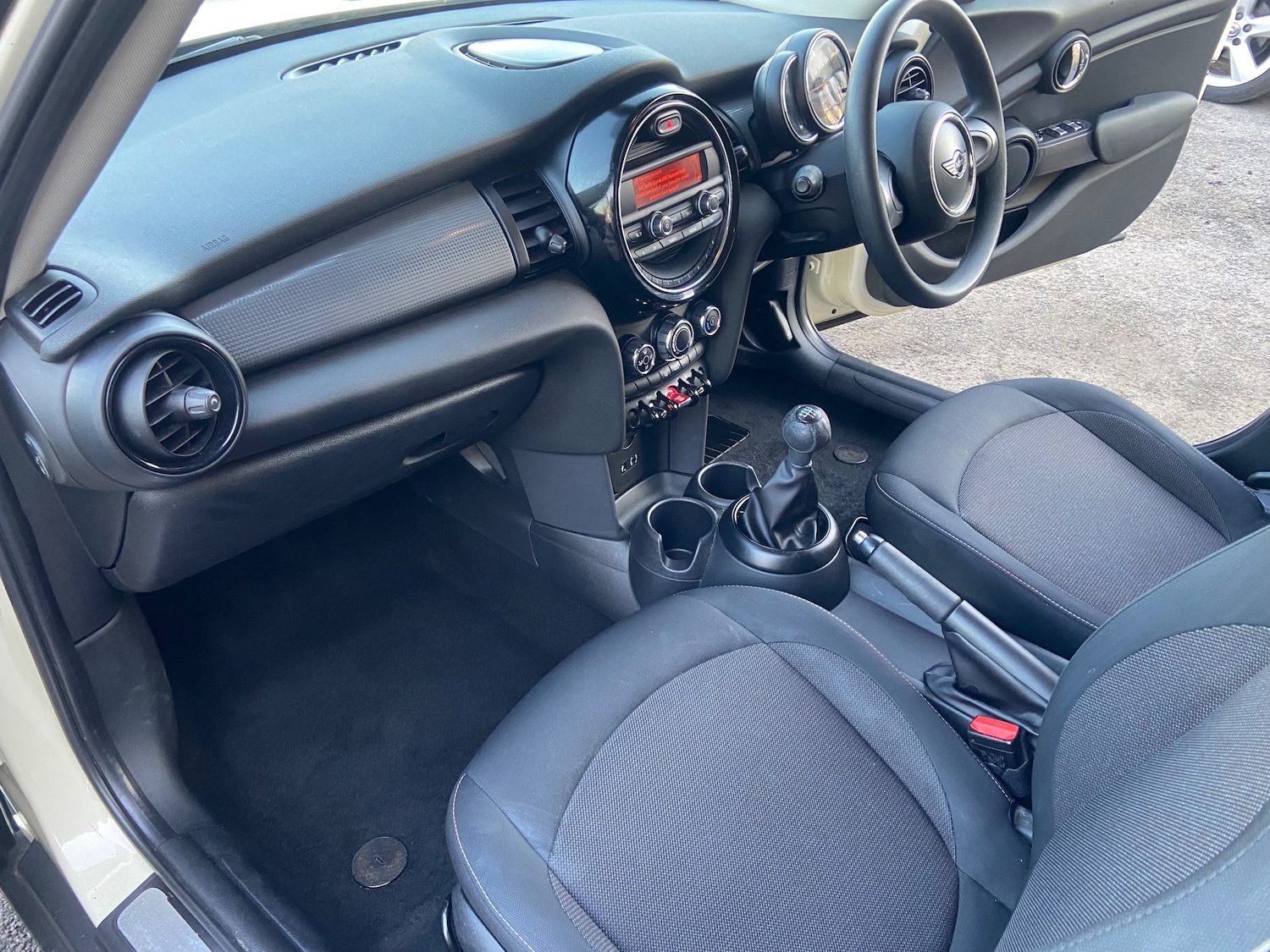 Used MINI Hatch 2015 for sale - 77971830: Photo 18