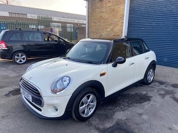 Used MINI Hatch 2015 for sale - 77971830: Photo