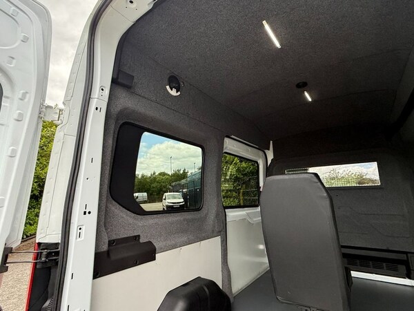 Used Ford Transit 2018 for sale - 74746788: Photo 16