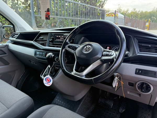 Used Volkswagen Transporter 2021 for sale - 74773095: Photo 4