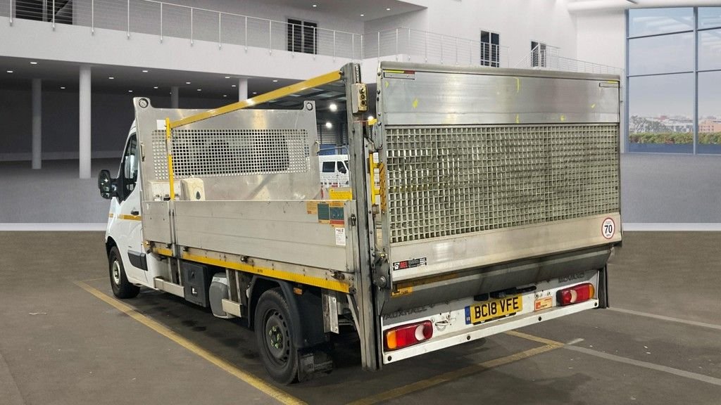 Used Vauxhall Movano 2018 for sale - 77200072: Photo 3