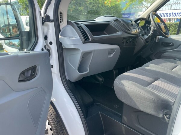 Used Ford Transit 2019 for sale - 66532492: Photo 16