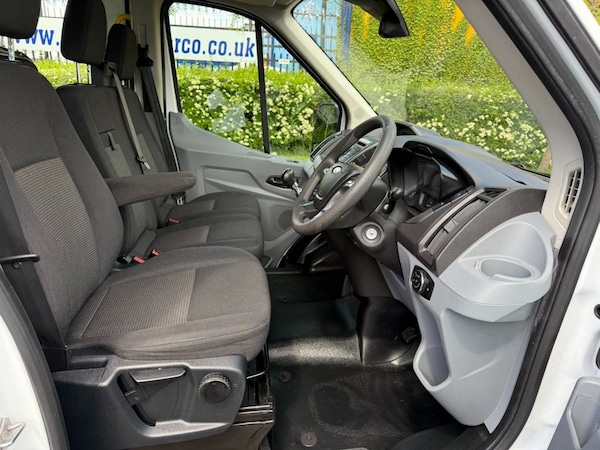 Used Ford Transit 2019 for sale - 74684871: Photo 16