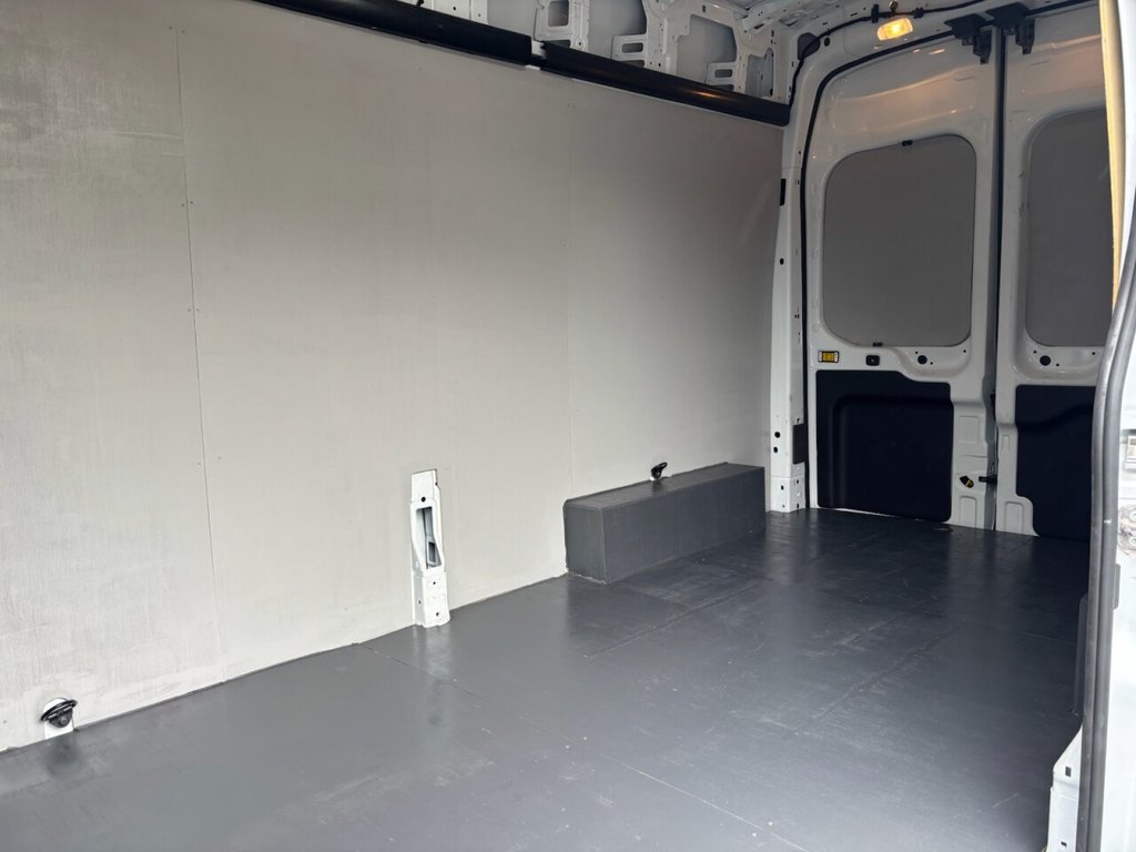 Used Ford Transit 2022 for sale - 77693176: Photo 17