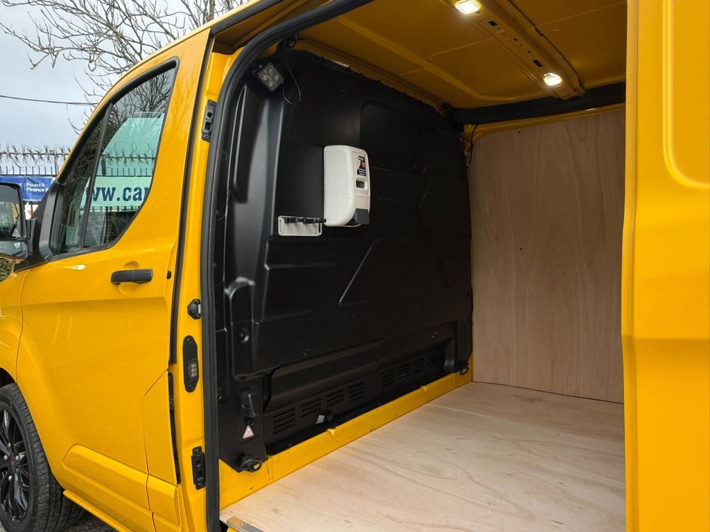 Used Ford Transit Custom 2021 for sale - 77693670: Photo 21