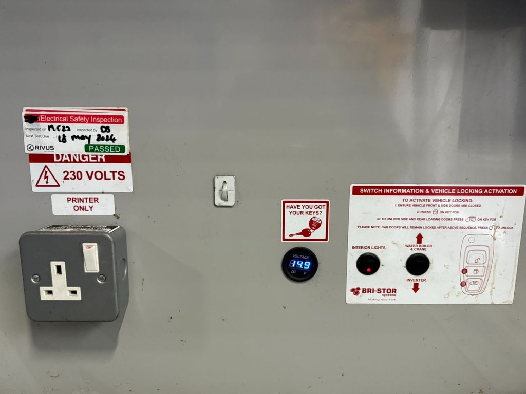 Used Ford Transit 2018 for sale - 76686074: Photo 26