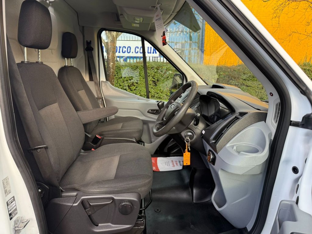 Used Ford Transit 2018 for sale - 76686074: Photo 8