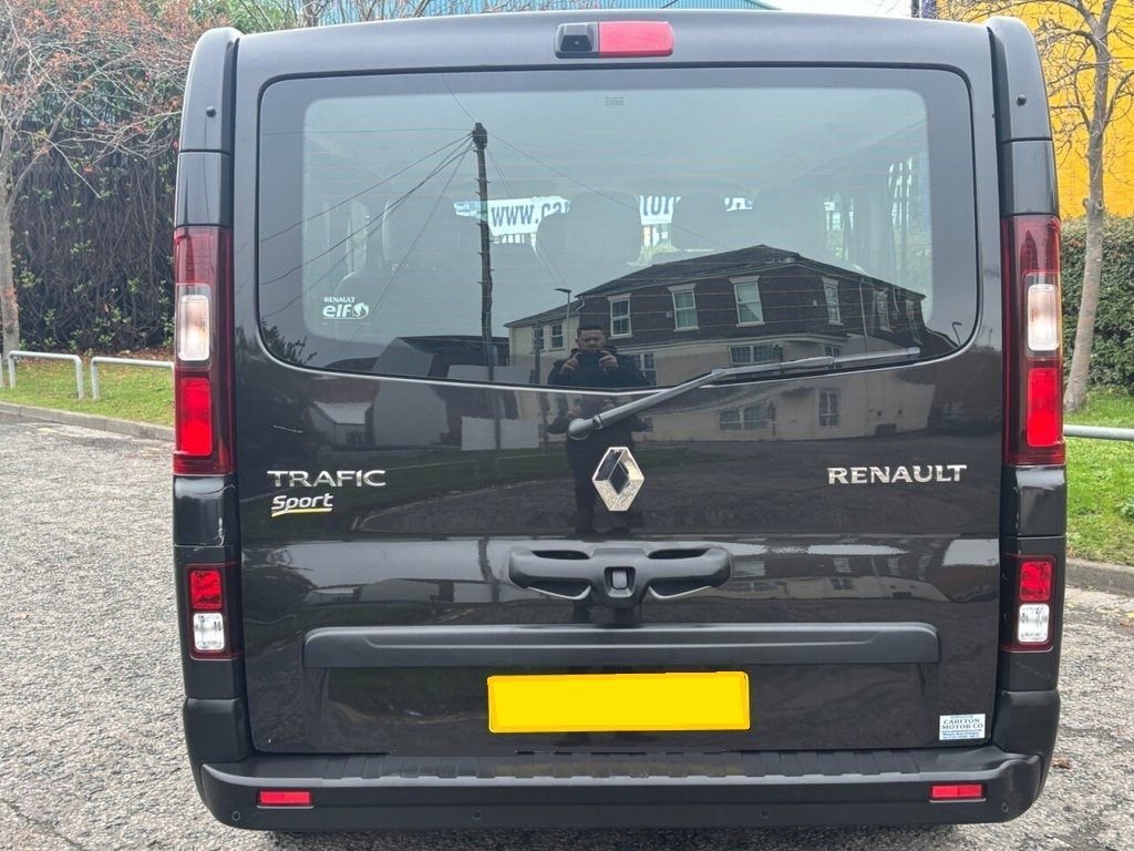 Used Renault Trafic 2021 for sale - 76535871: Photo 9