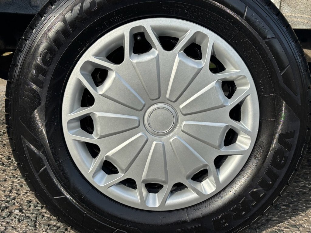 Used Ford Transit 2018 for sale - 76223883: Photo 32