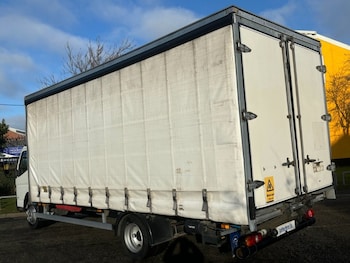 Used Mitsubishi Canter 2019 for sale - 73049626: Photo