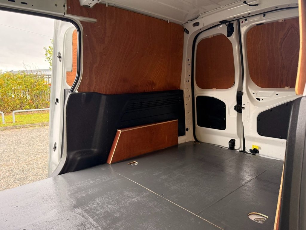 Used Vauxhall Combo 2020 for sale - 76185360: Photo 13