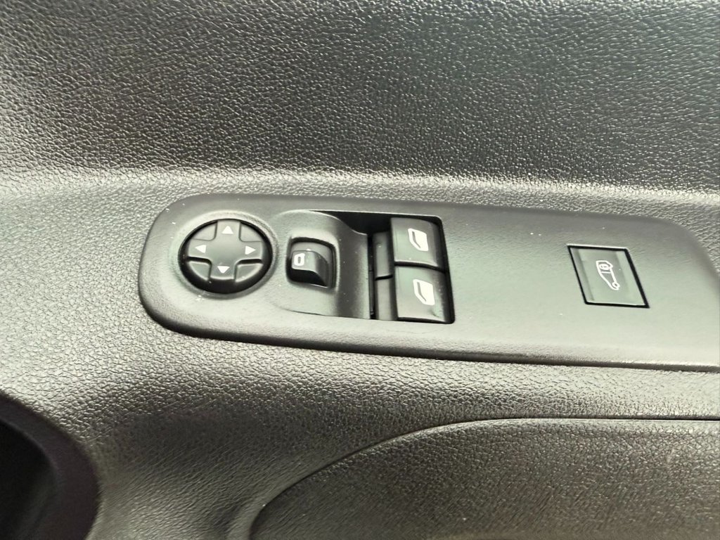 Used Vauxhall Combo 2020 for sale - 76185360: Photo 16