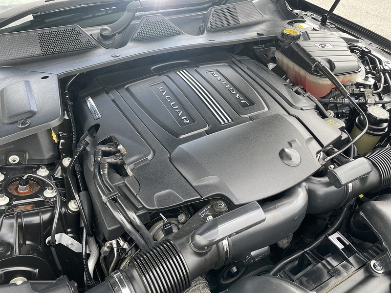 Used Jaguar XJ 2014 for sale - 76403220: Photo 17