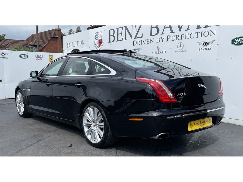 Used Jaguar XJ 2014 for sale - 76403220: Photo 8