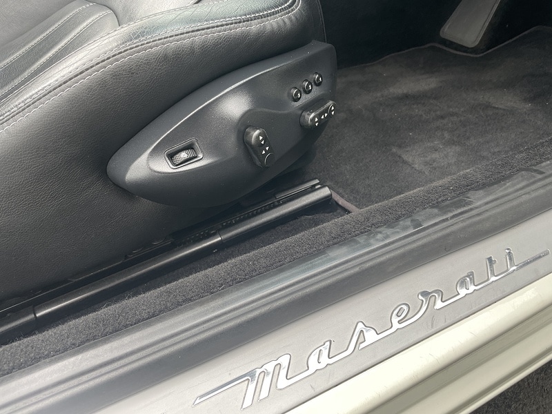 Used Maserati GranCabrio 2011 for sale - 76962850: Photo 29