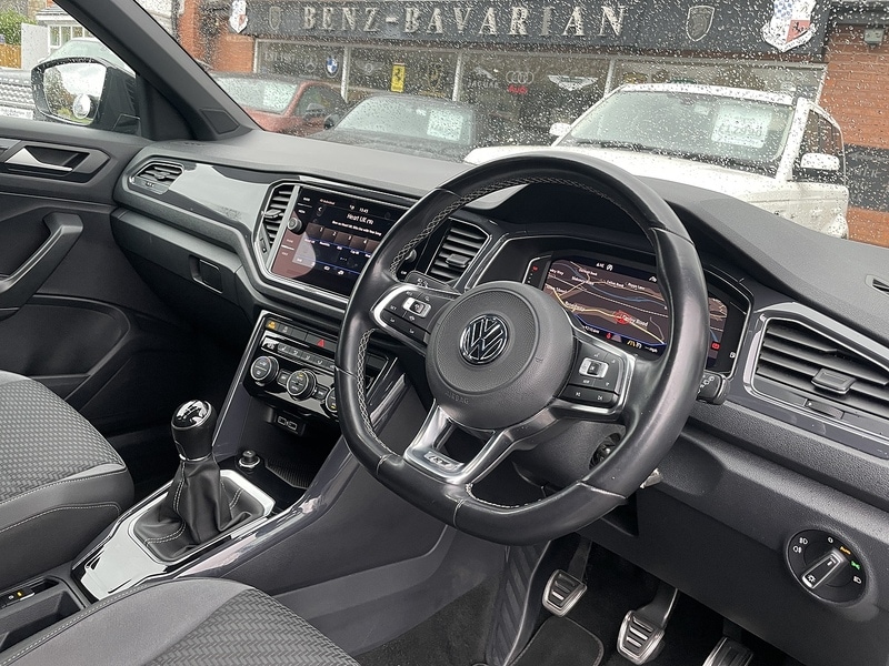 Used Volkswagen T-Roc 2018 for sale - 76896538: Photo 12